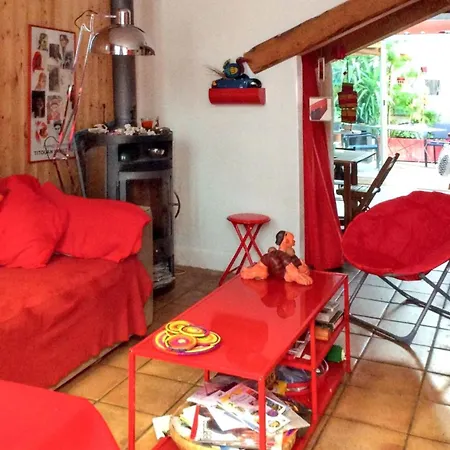 Maison Charmante Pres D'avignon Avec Terrasse *